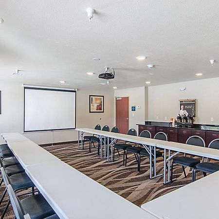 Cobblestone Inn & Suites - Guernsey Esterno foto