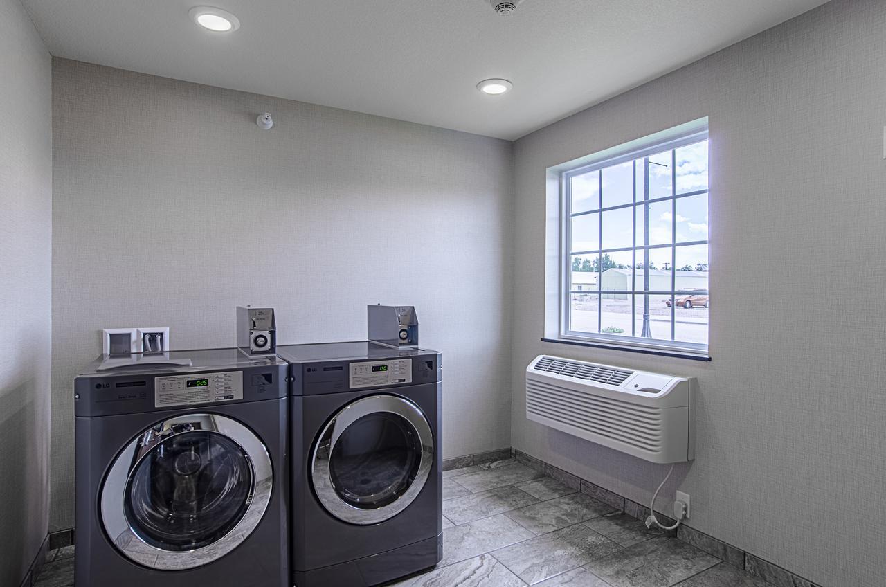 Cobblestone Inn & Suites - Guernsey Esterno foto