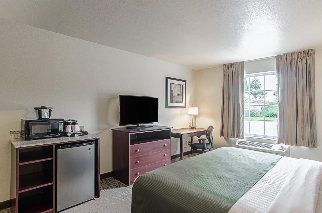 Cobblestone Inn & Suites - Guernsey Esterno foto
